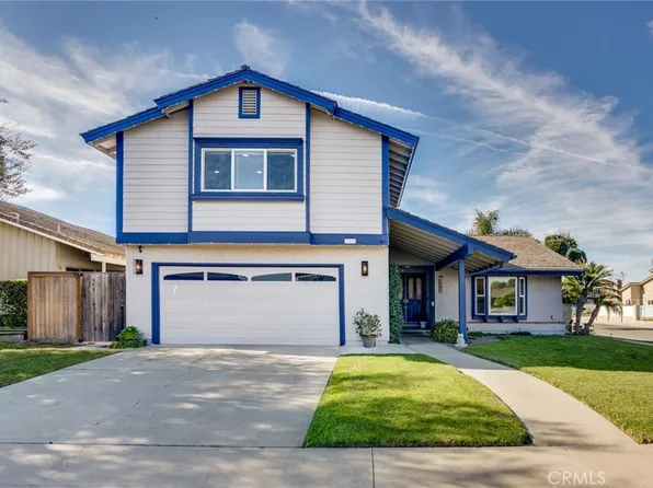 17411 Kurt Ln, Huntington Beach, CA 92647