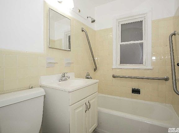 5th image of 8456 259th St