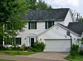 3 Applegate Dr, Athens, OH 45701