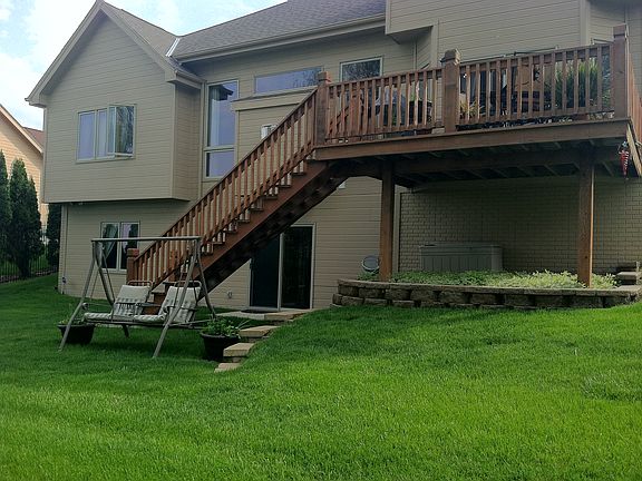 3rd image of 13405 Lochmoor Cir