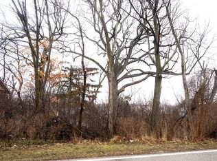 33130 N Cove Rd, Grayslake, IL 60030