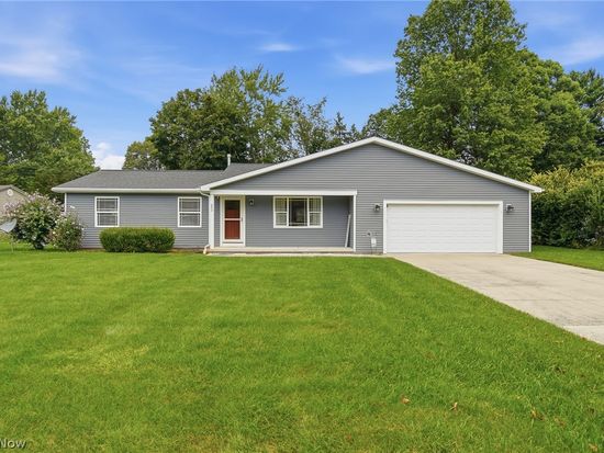 254 Thomas Ave, Munroe Falls, OH 44262