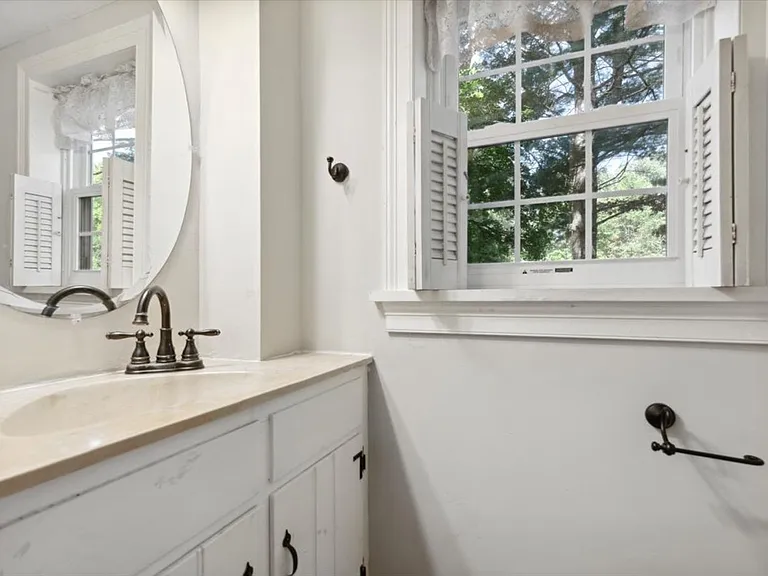 3539 Skippack Pike — Photo 5