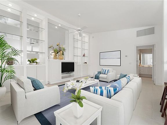 3rd image of 7615 Pesaro Dr