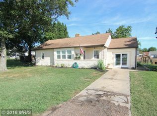210 Wellham Ave NW, Glen Burnie, MD 21061