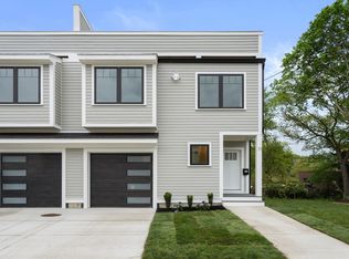 73 Mystic St #73, Arlington, MA 02474