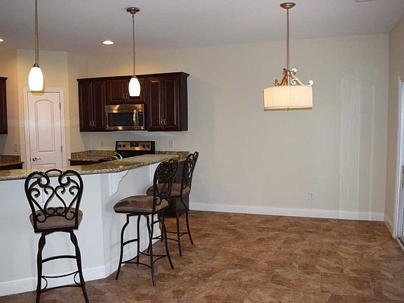 5th image of 3141 Braewick Ct