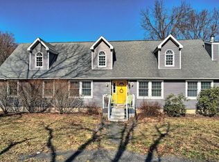 30 Luka Ln, Saugerties, NY 12477