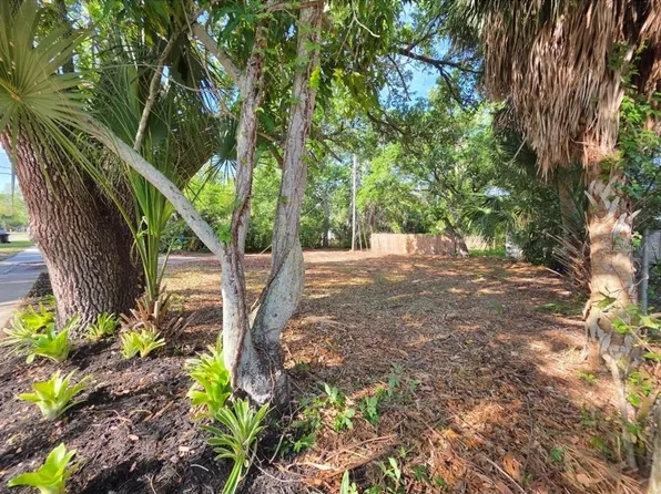 2715 5th St S #53, Saint Petersburg, FL 33705