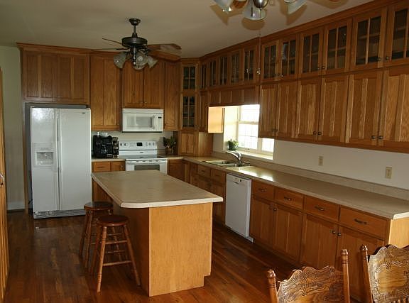 Bethel Rd Kitchen