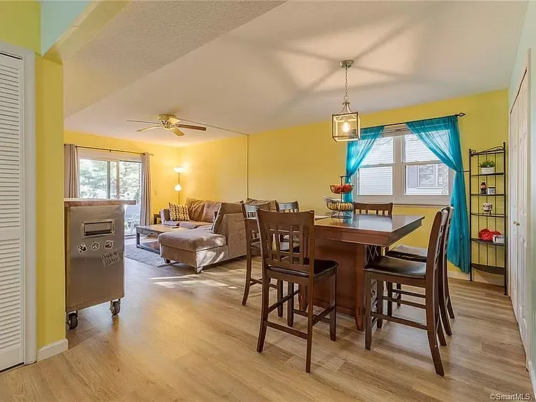 601 Twin Circle Dr #601 — Photo 13