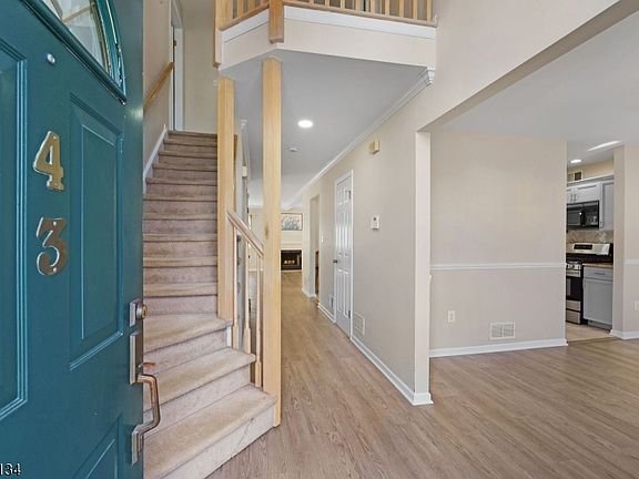 3rd image of 43 Whitehead Road