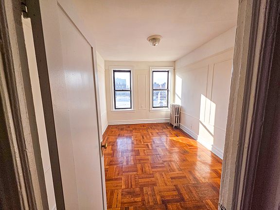 3rd image of 34-06 32nd St #5D