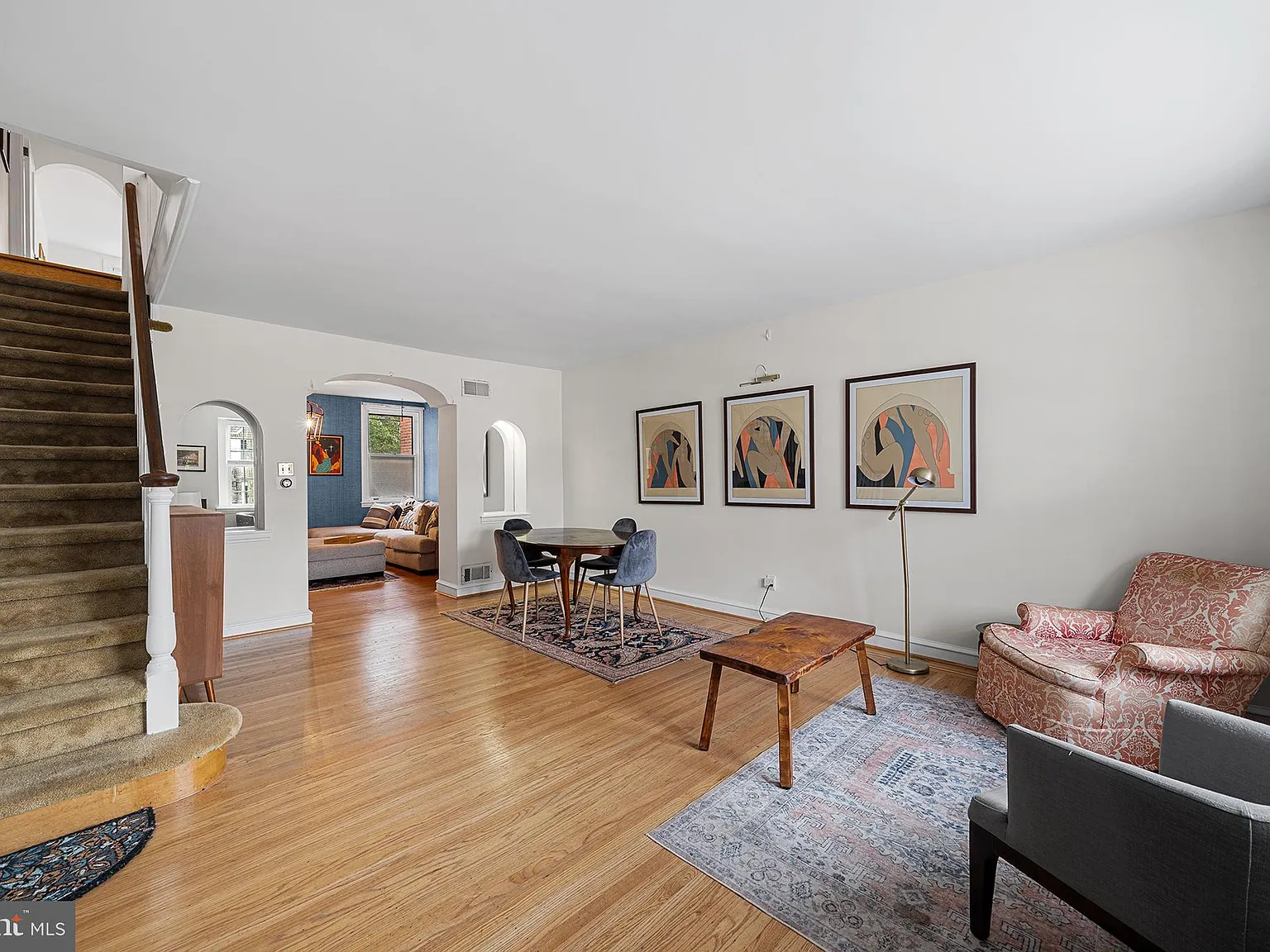 3 bed, 2.5 bath, 2070 sqft, $2,500 — Photo 4