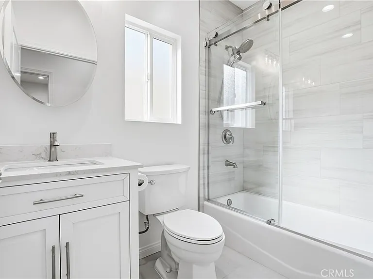 21005 Longworth Ave — Photo 11