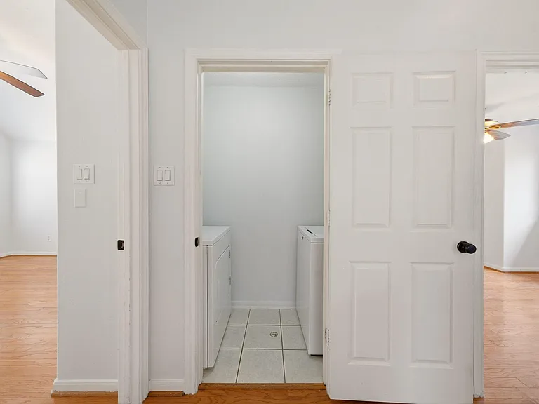 218 Plaza Del Sol Park — Photo 24