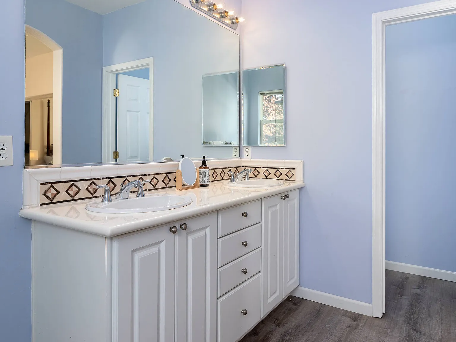 Heritage Cir, San Lorenzo — Photo 3