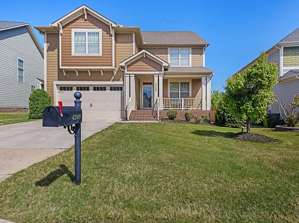 4249 Saubranch Hill St, Raleigh, NC 27616