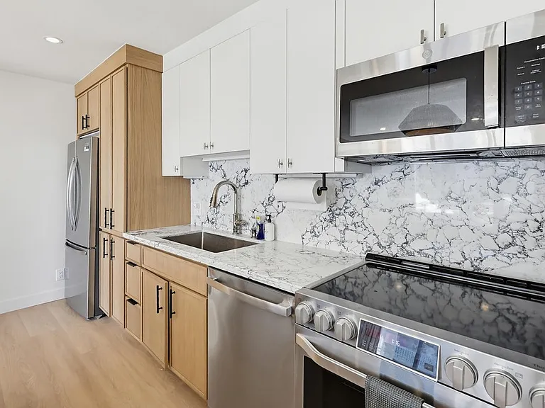 2999 Mission Blvd #201 — Photo 17