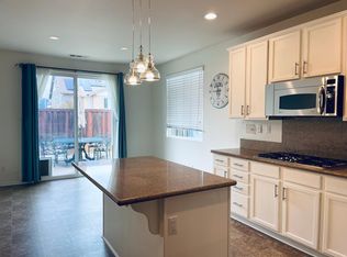 46675 Peach Tree St, Temecula, CA 92592