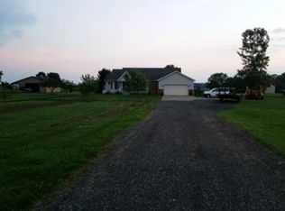 14897 Messmore Rd, Ashville, OH 43103