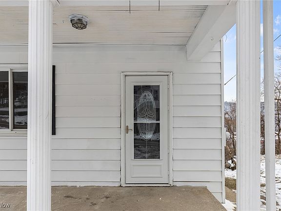 4th image of 900 N 6th St