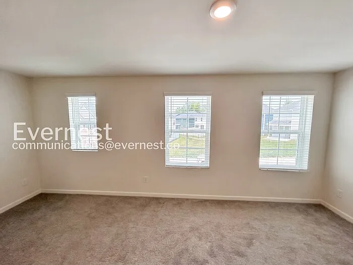5342 Bellflower Hls — Photo 9