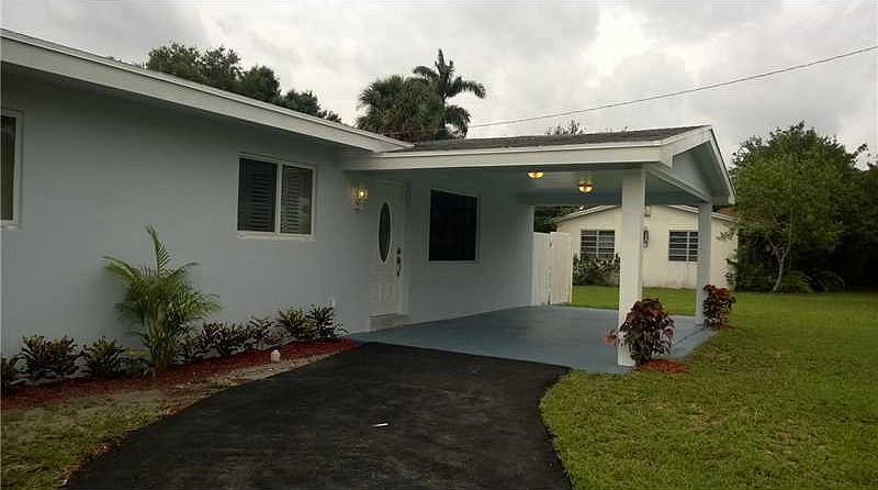 1st image of 1750 Sw 32nd St