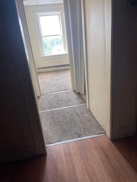 2 bed, 750 sqft, $1,200 — Photo 3