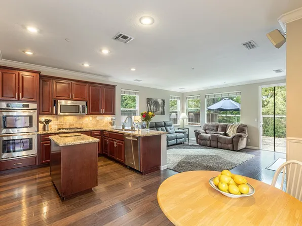 5 Blackberry Drive, Napa, CA 94558