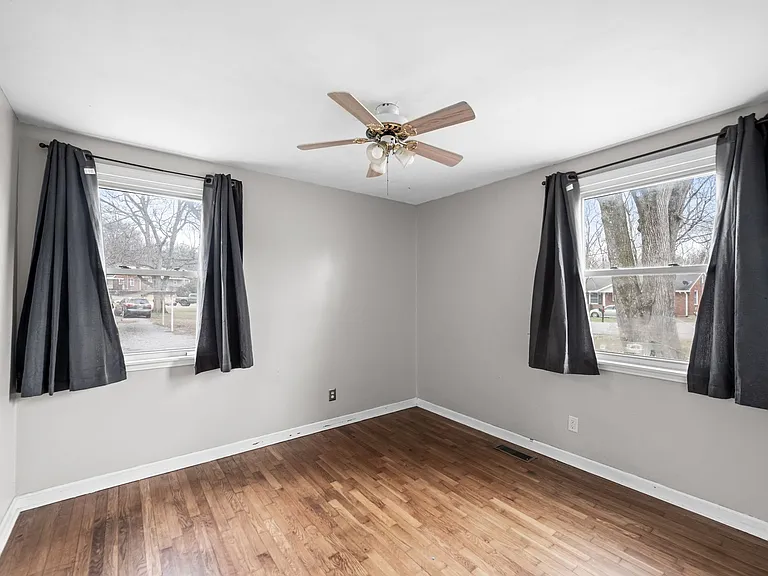 5023 Packard Dr — Photo 25