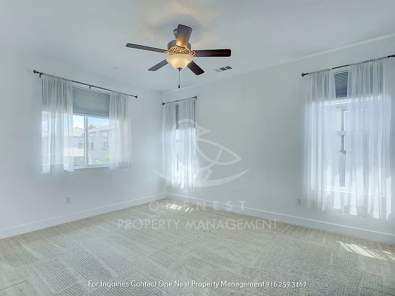 310 Clover Meadows Cir — Photo 16