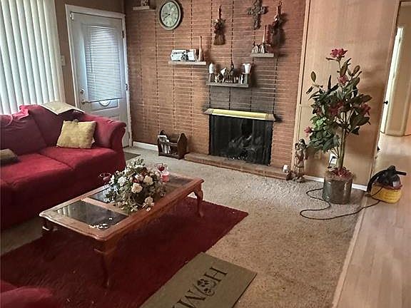2nd image of 9926 Duke Dr