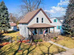 612 S Huron St, De Pere, WI 54115