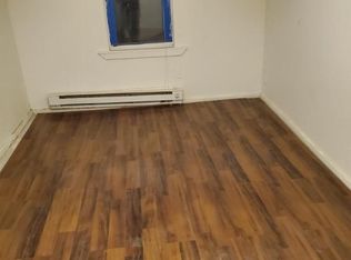 1011 Summit St, Darby, PA 19023