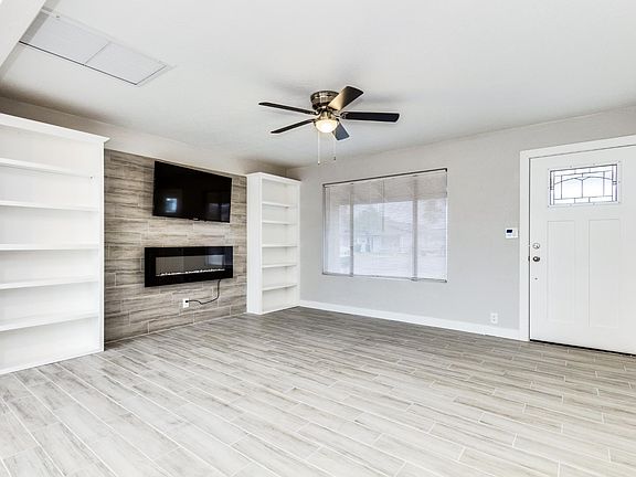 5th image of 1513 W Vine Ave