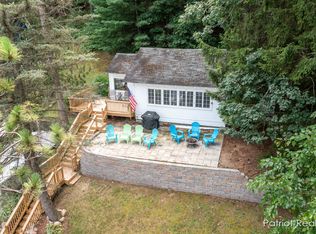 140 W Pickerel Lake Dr, Newaygo, MI 49337