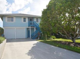 2561 8th Ave, Saint James City, FL 33956