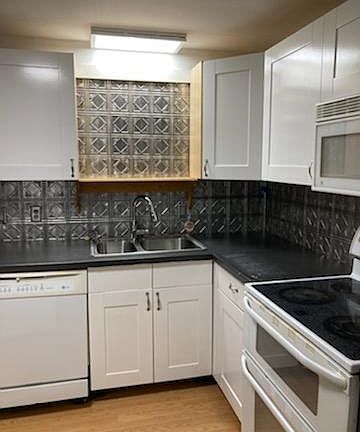 3rd image of 1524 Plymouth St #1