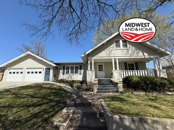 1106 Alston St, Marysville, KS 66508