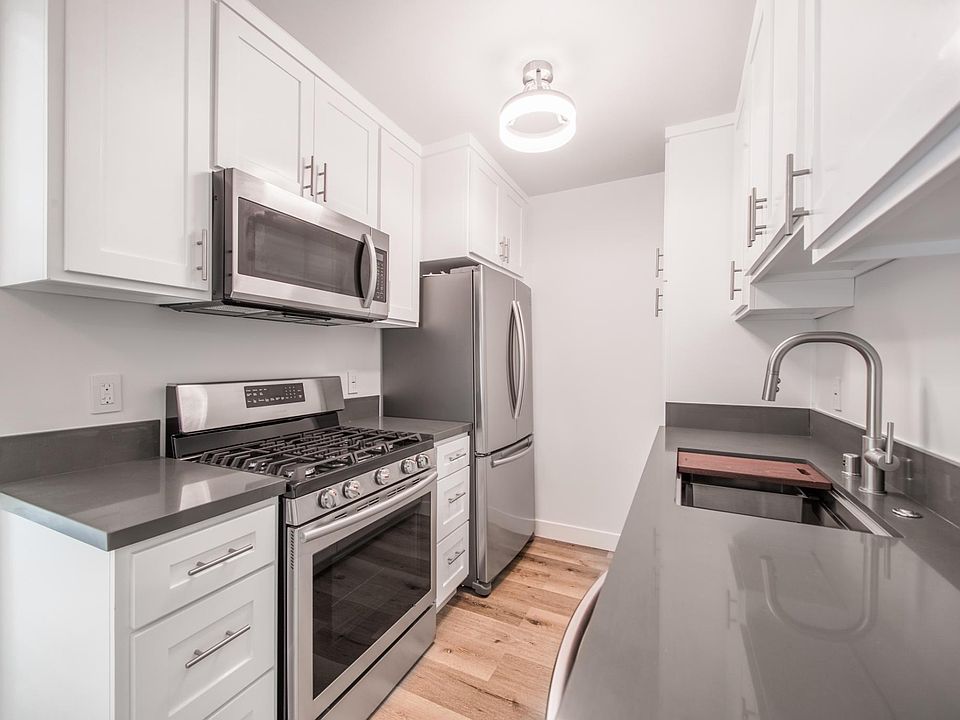 1st image of 301 Ashland Ave #8