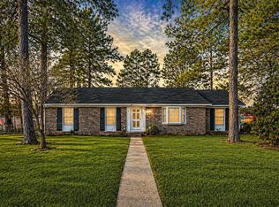400 Hallmark Rd, Fayetteville, NC 28303