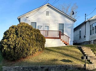 1538 Mary Lou Retton Dr, Fairmont, WV