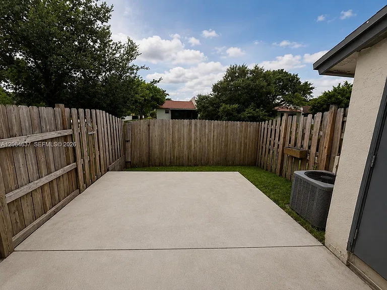 8201 Fairway Rd #8201 — Photo 10