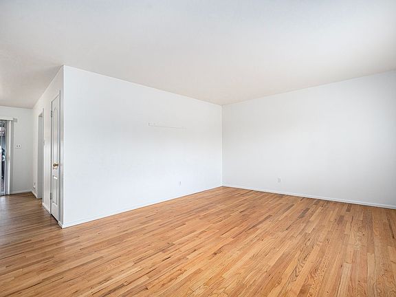 3rd image of 2066 S Newton St