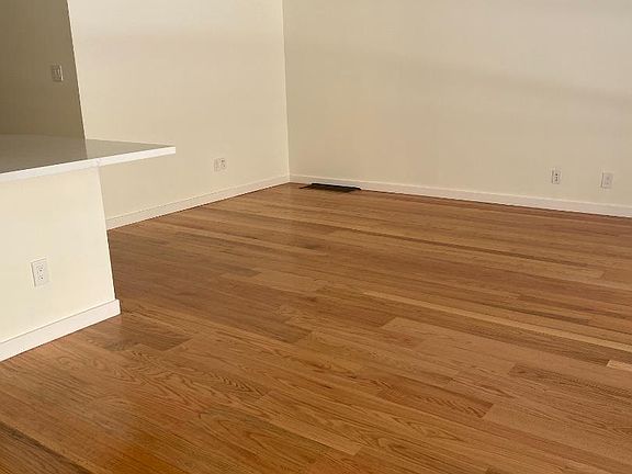 4th image of 4305 Alameda De Las Pulgas #1