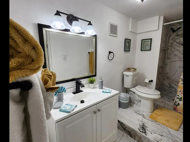 130 N Highland Ave #1 — Photo 7