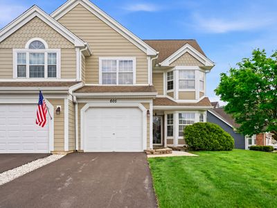 605 Kingsbridge Dr, Carol Stream, IL, 60188