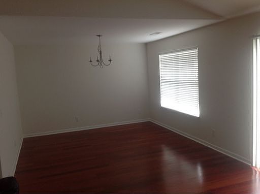 3rd image of 4343 Creekdale Dr