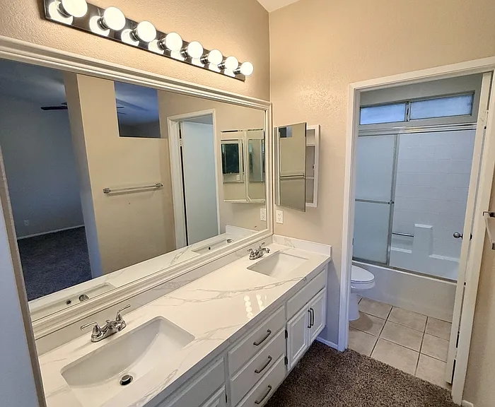 4238 Brookside Dr — Photo 31